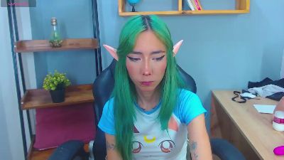 AbiieWaters Live Image