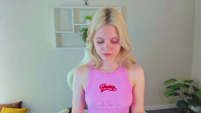 Allice_Cox Live Image