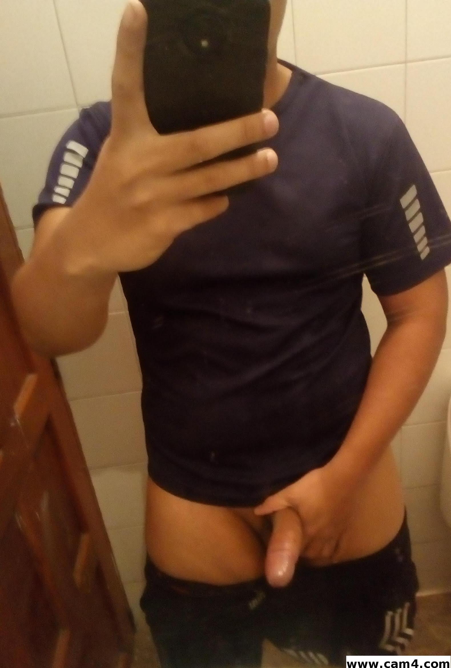 Andre2blea Live Image
