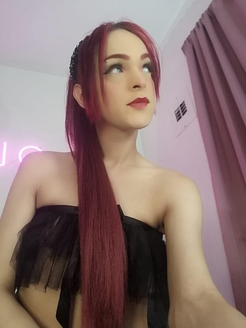 Annabellequeen_ Live Image