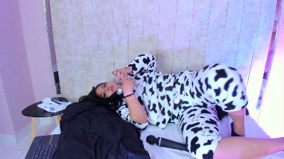 Annie9_ Live Image
