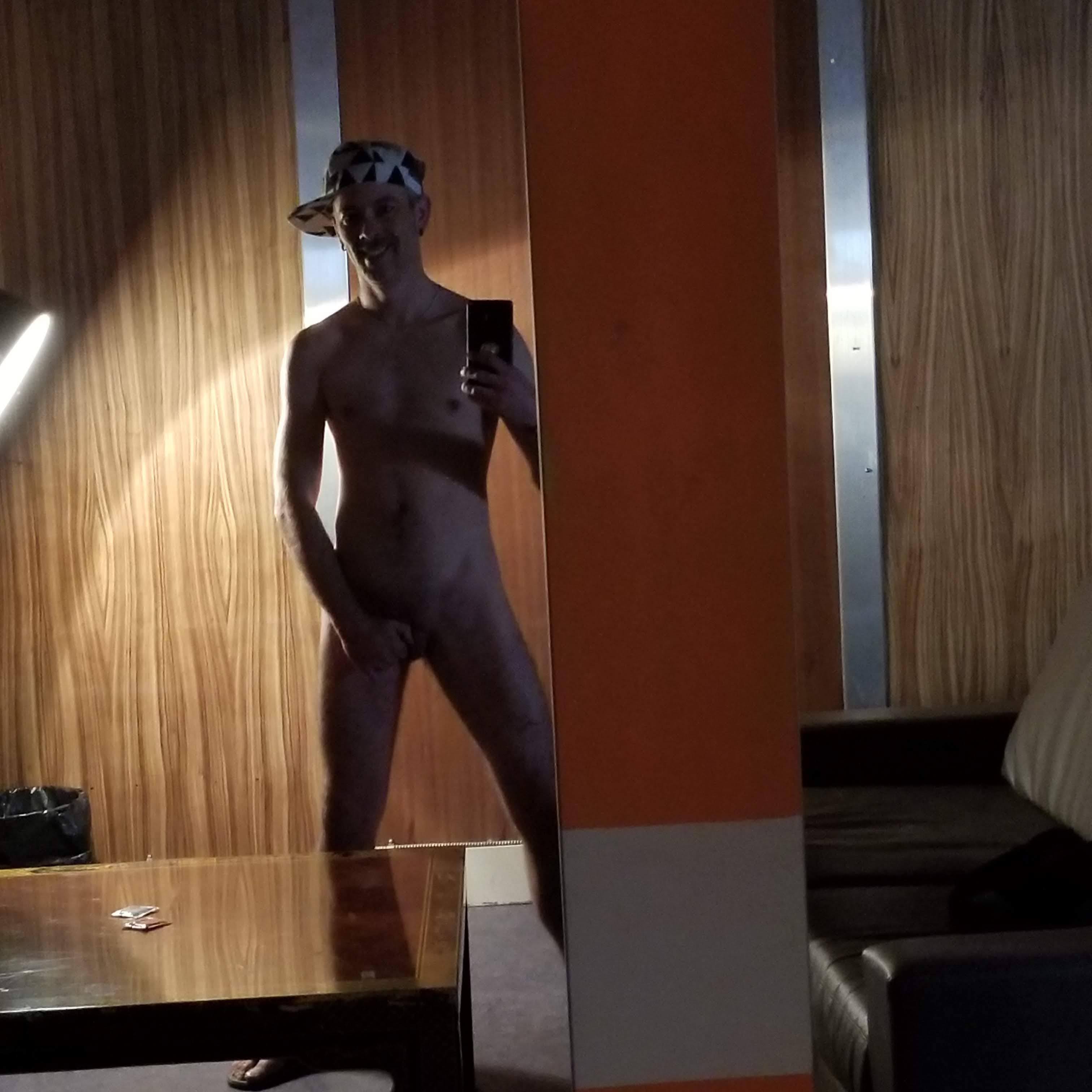 Bertdudleylimp1 Live Image