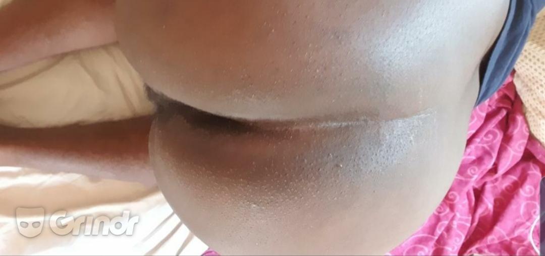 BigButt64 Live Image