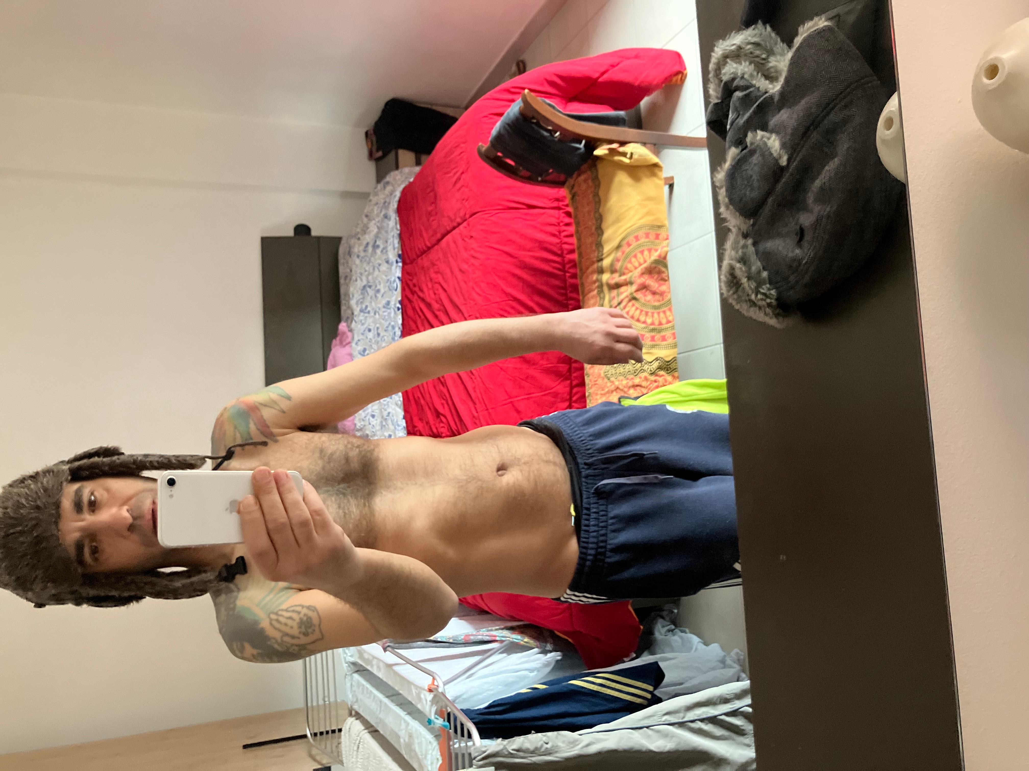 Chiccocriseed Live Image
