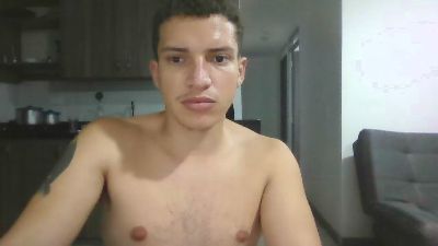 DanielHotMed Live Image