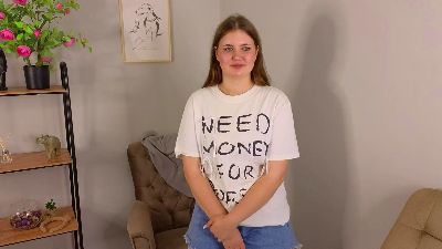 Debra_Yates Live Image