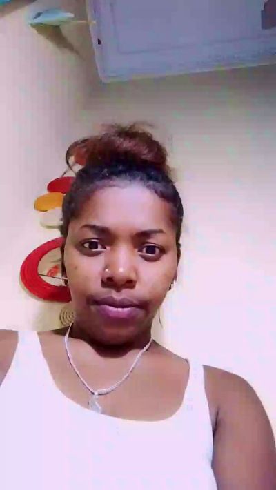 Delinahlove Live Image