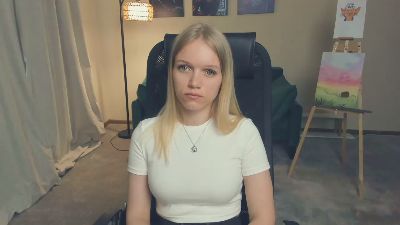 EliciaKrissie Live Image