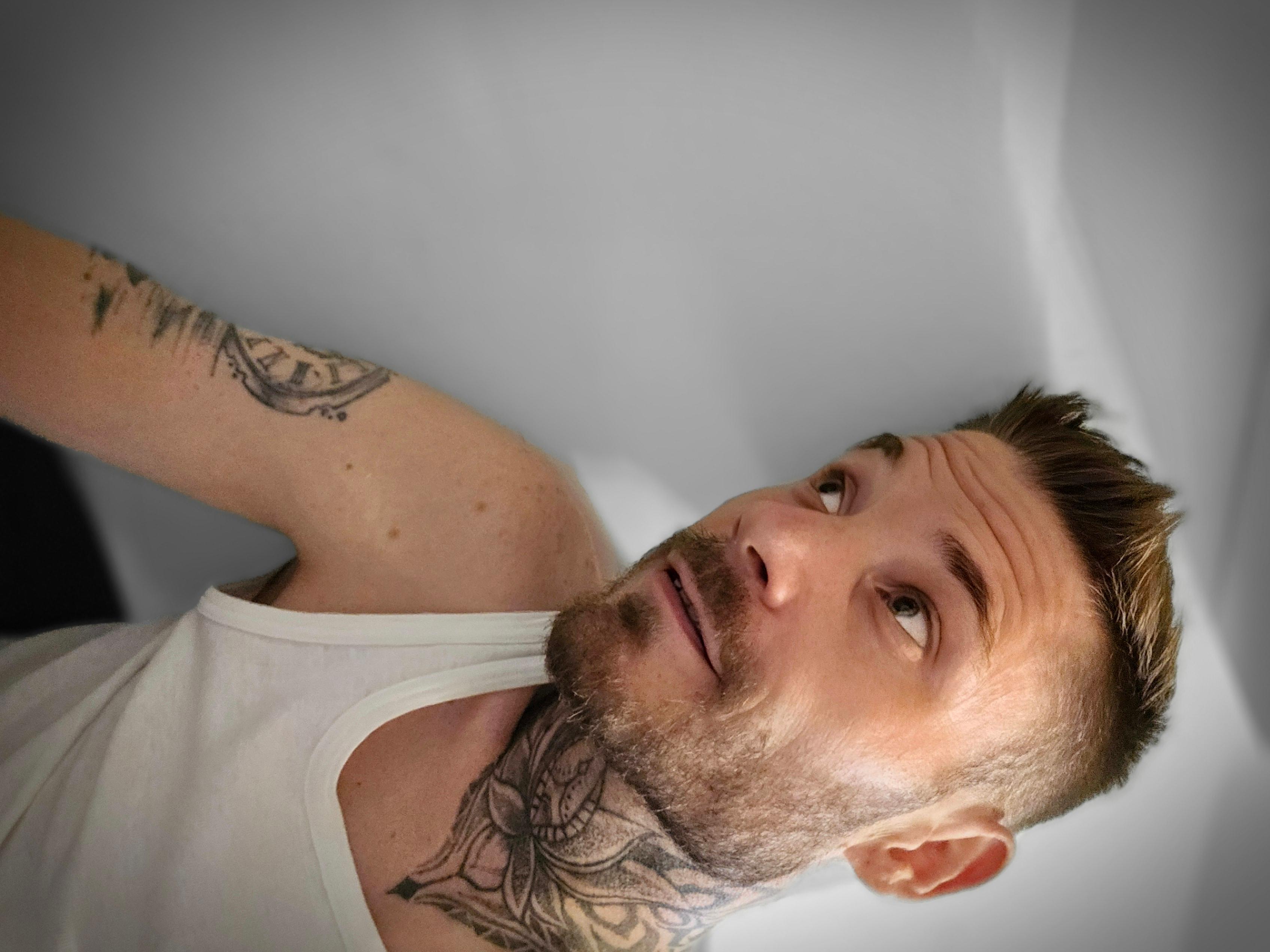 Euboy28 Live Image