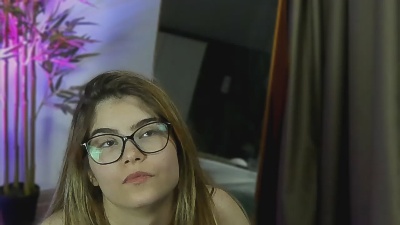 Grace_Lewis Live Image