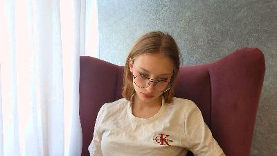 JadaYonkoske Live Image