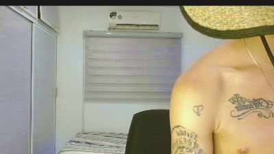 Julian_stonee1 Live Image