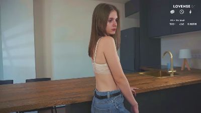 JulianaGambell Live Image