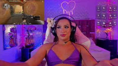 KylieVictoria_ Live Image