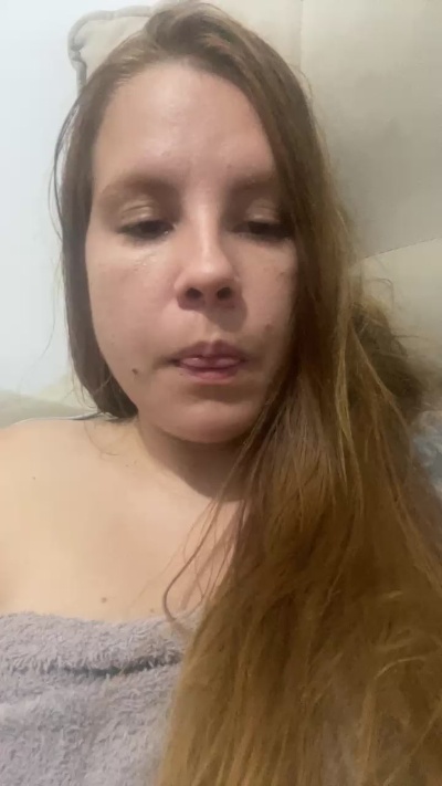 Larinha200 Live Image