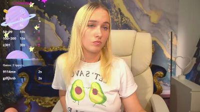 LiliElfie Live Image