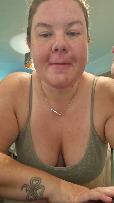 LuluRose30 Live Image