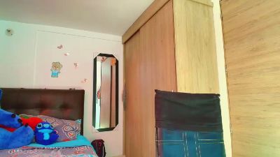 Megan_collins1 Live Image