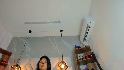 MirandaHaguen Live Image