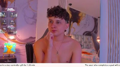 Nathan_Bluee Live Image
