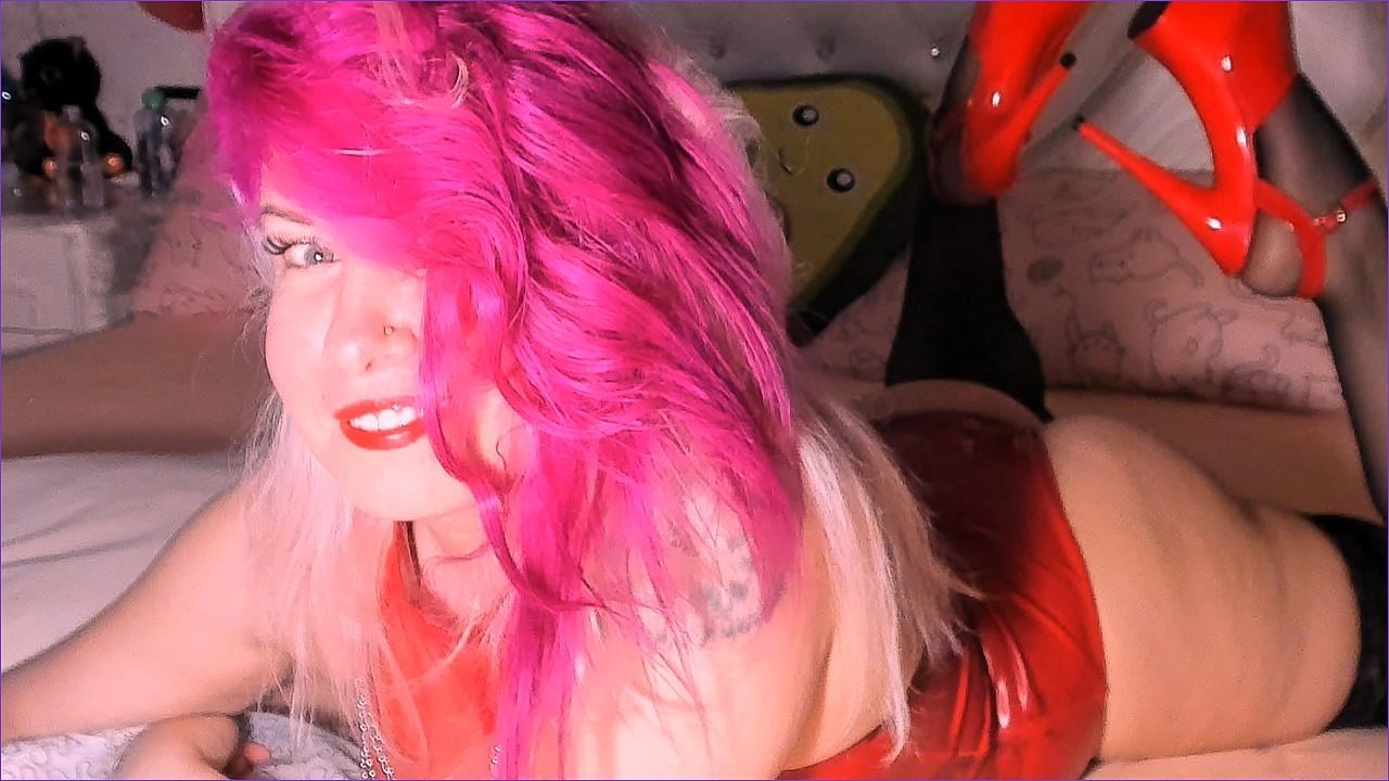 NewDirtySlut Live Image