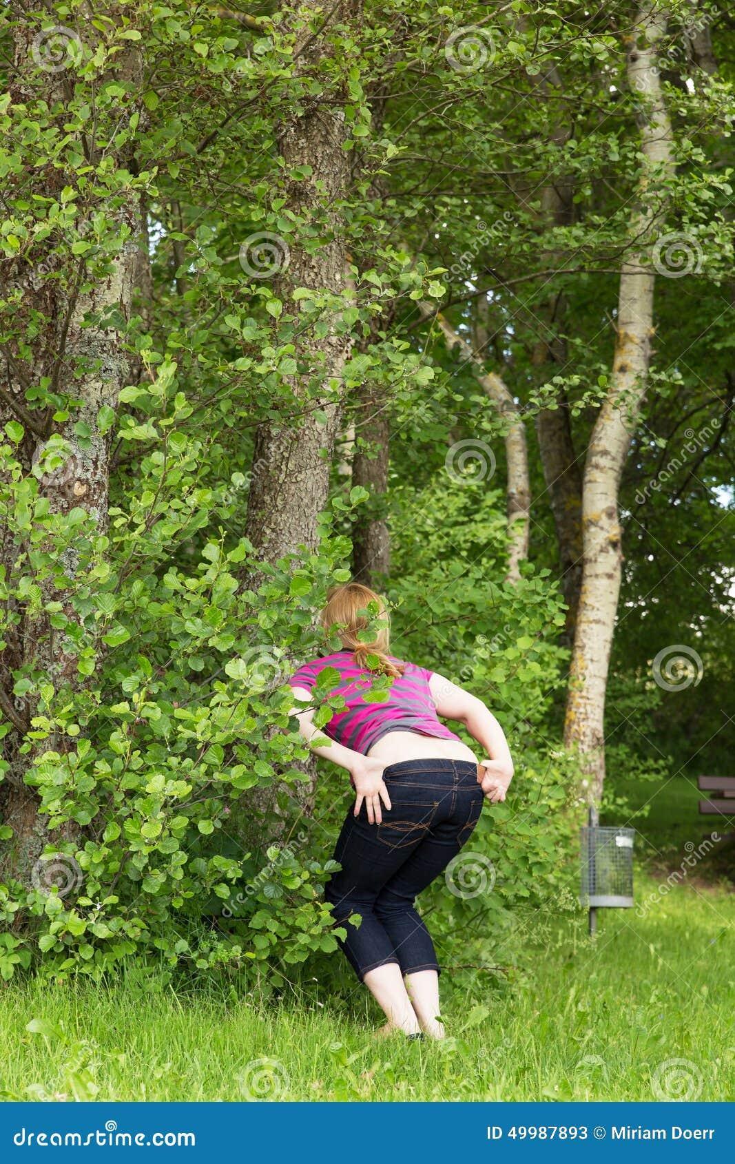 Scarlett_pee Live Image