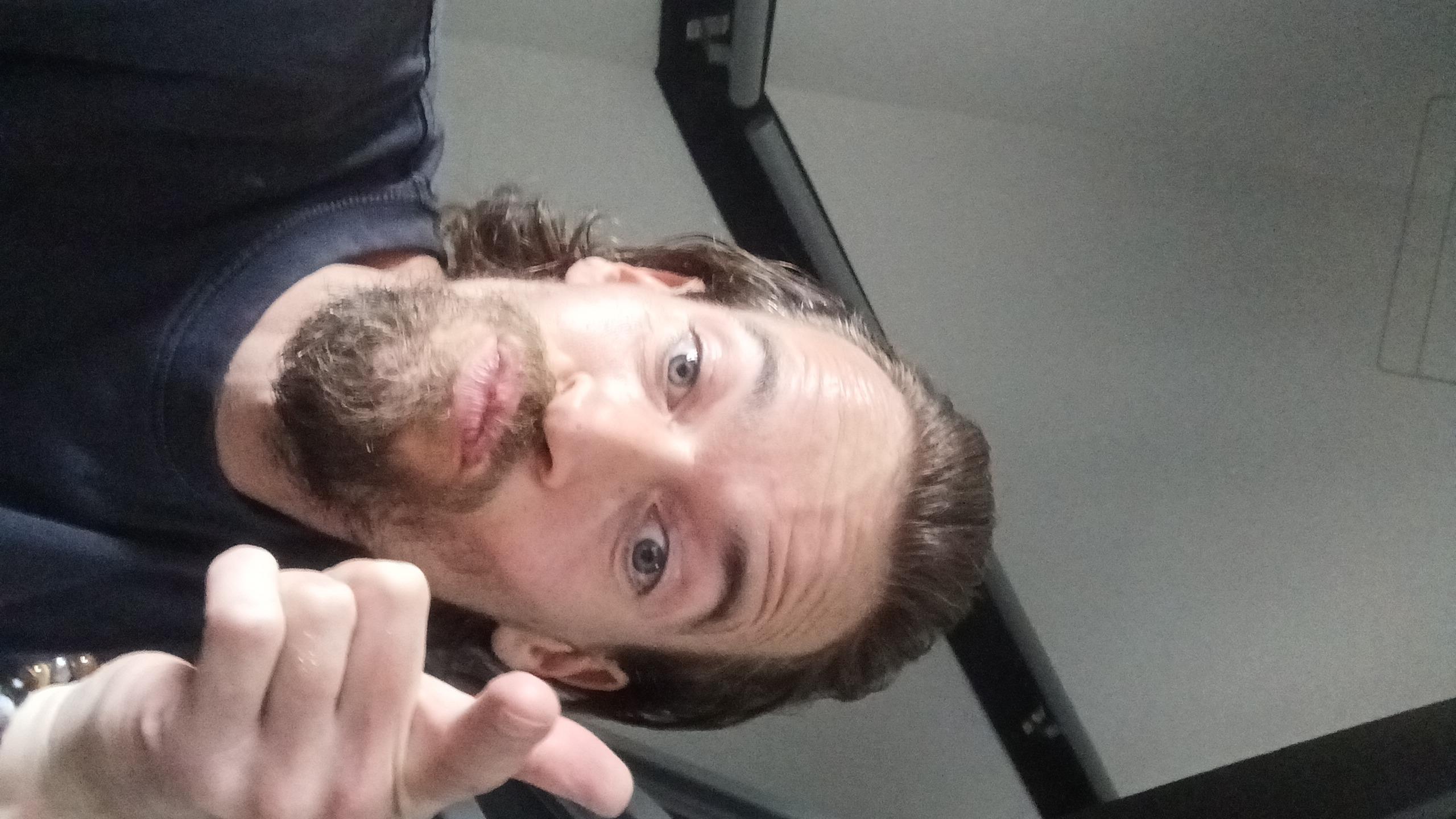Stouteboy69 Live Image