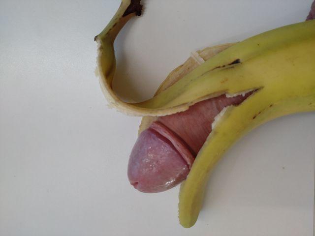curvedpenis19 Live Image