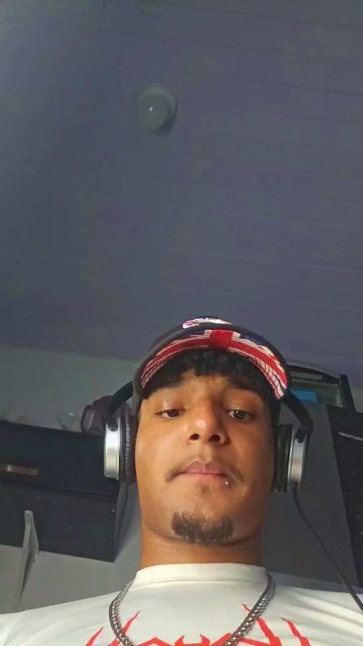 gabriel5257 Live Image