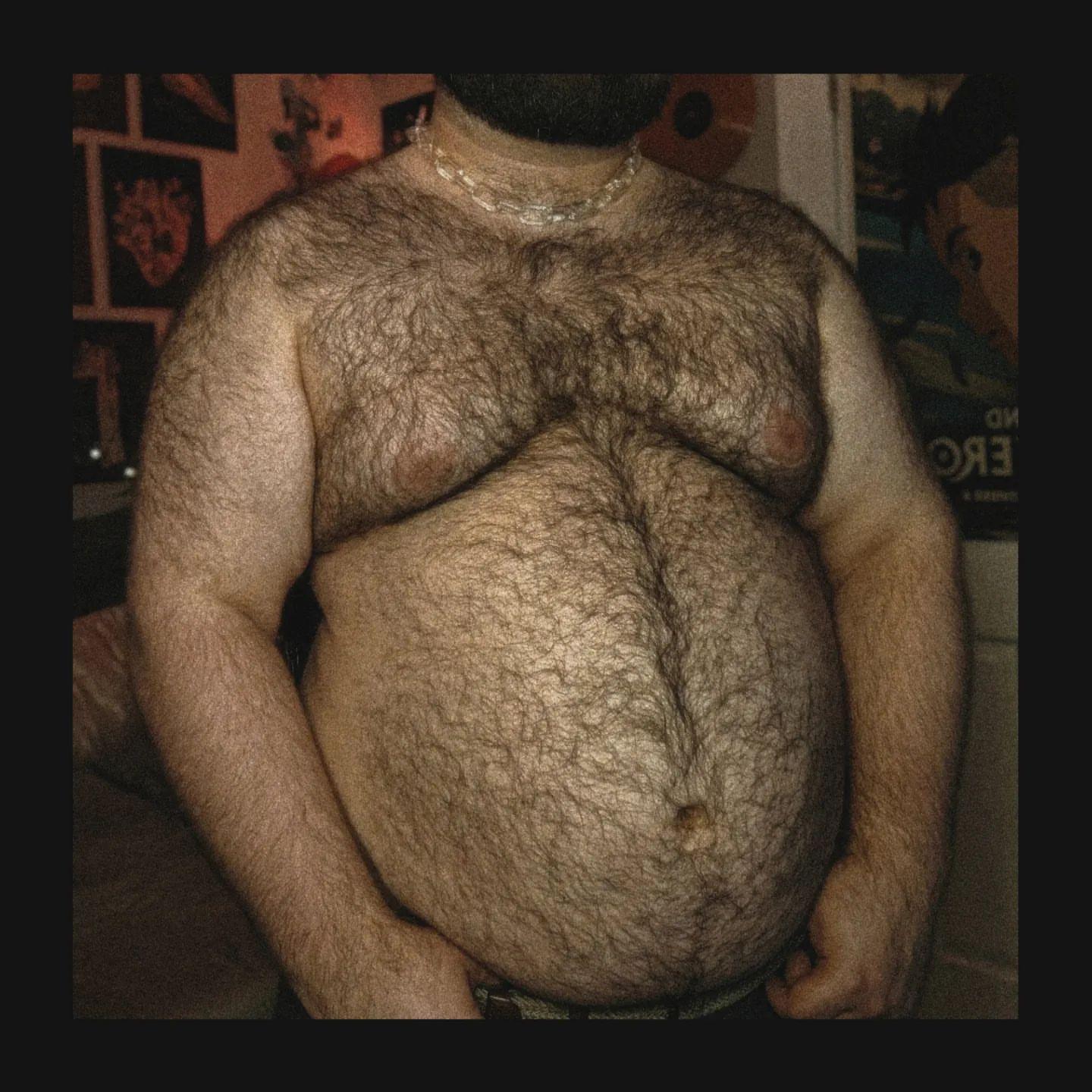 gbellylover3 Live Image