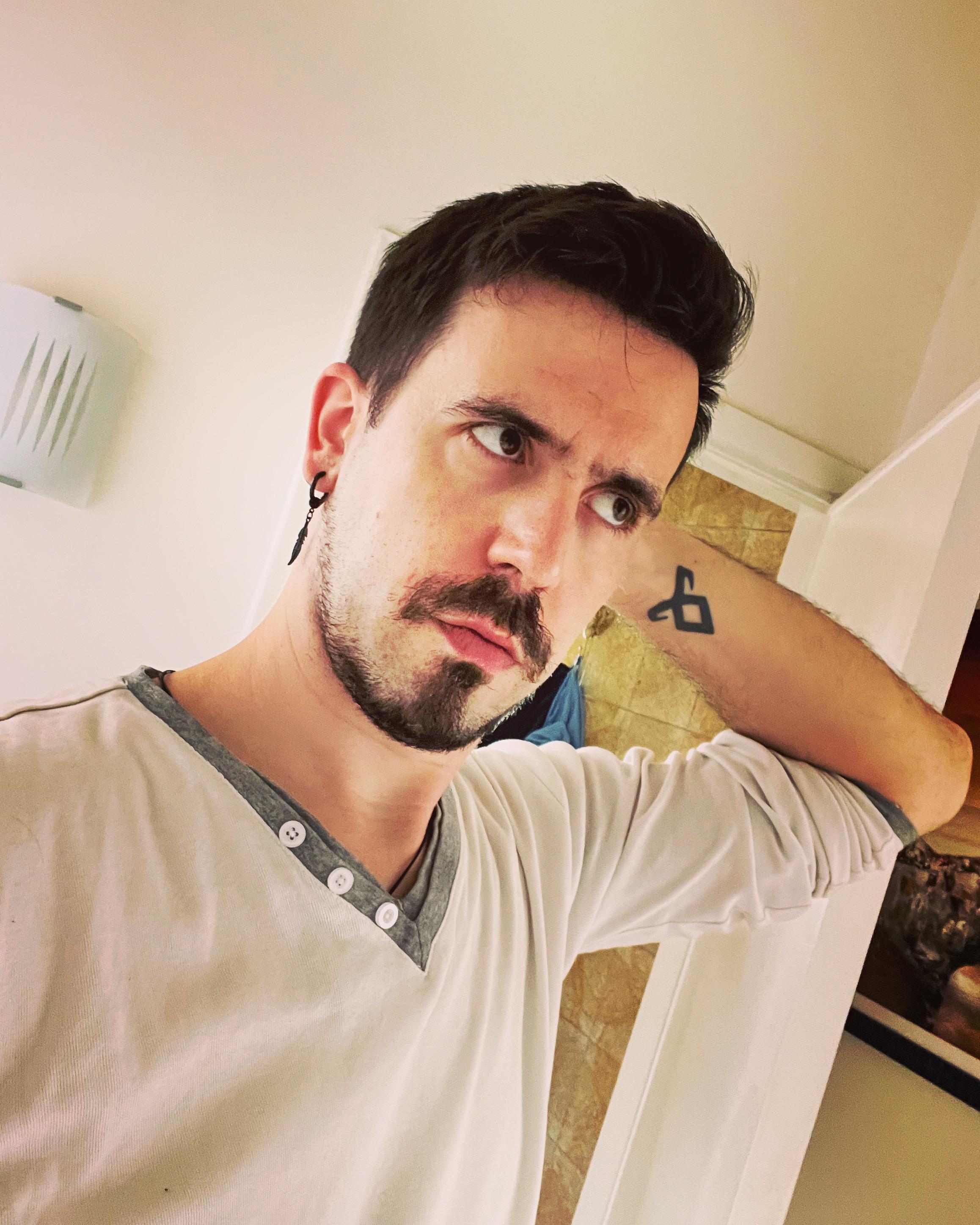 giuly89sexy Live Image