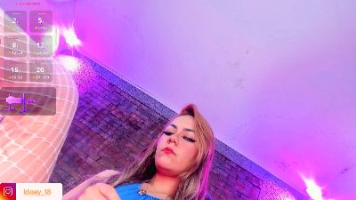 kloey_hoot Live Image
