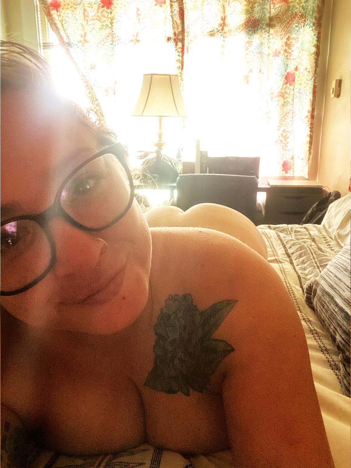 lovekaty69 Live Image