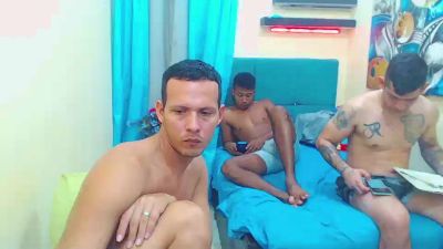 monsterblack_ Live Image