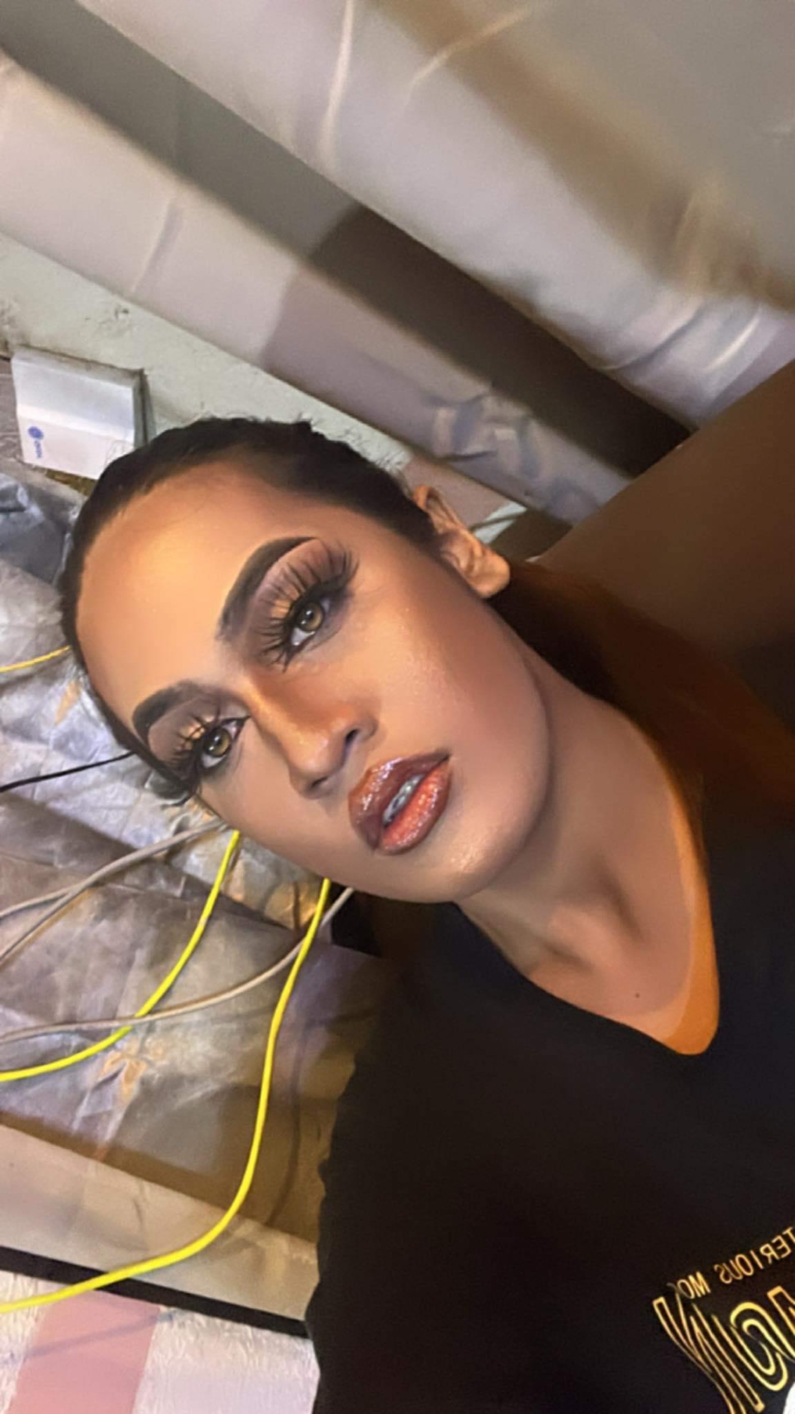 naughty_fallon1 Live Image