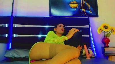 valentina_kiss1