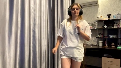 AguedaHoltz live from Serbia