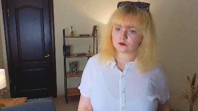 Ann_Hayes live from Latvia