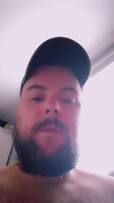 Biggyfun94 live from United Kingdom