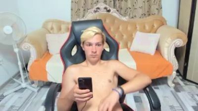 BlondBoy04 live from Romania