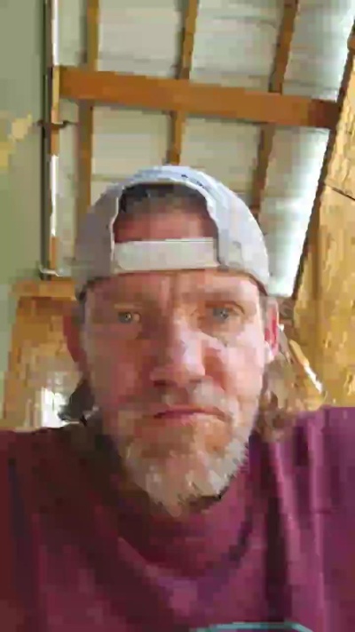 BooMer42I live from United States