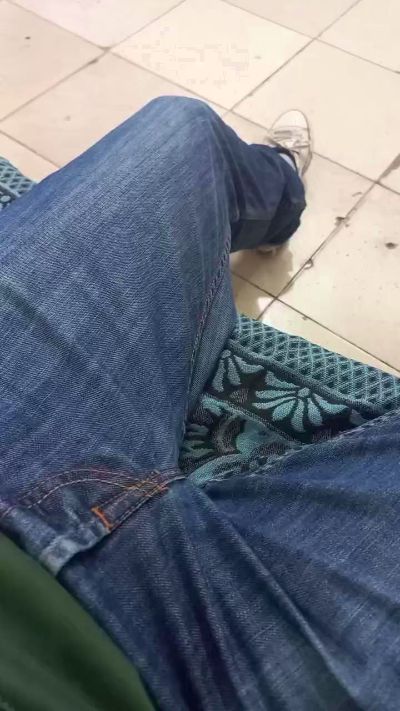 Burroloco69 live from Argentina