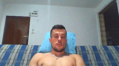 Chicogymdot live from Spain