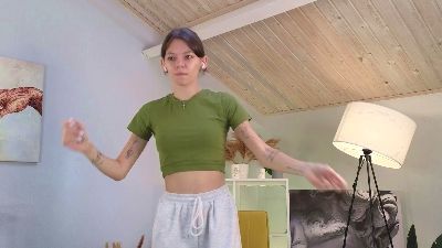CieraHurrell live from France