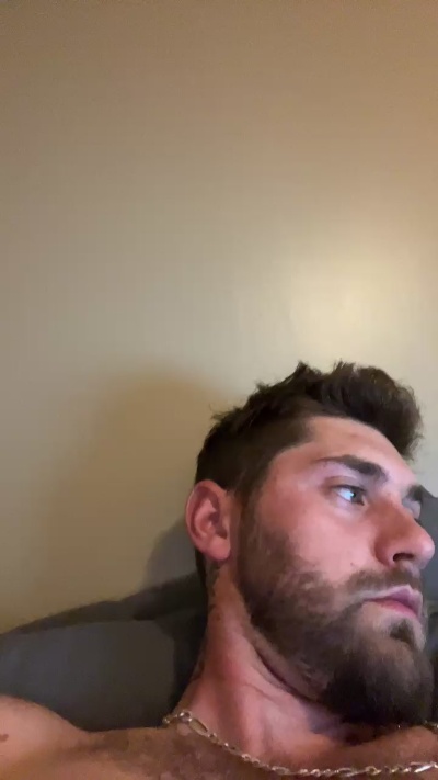 Dady6984 live from Canada
