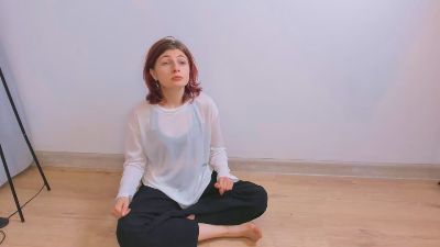 DannielleYoust live from France