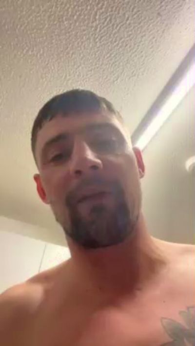 DemonD1987 live from United Kingdom