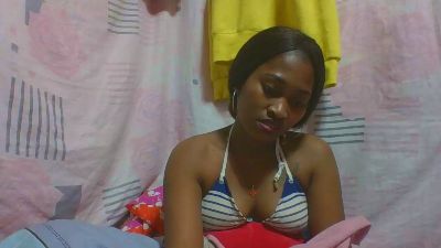 Elina42 live from Madagascar