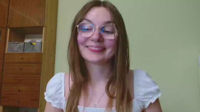 EllyHEARTx live from Germany