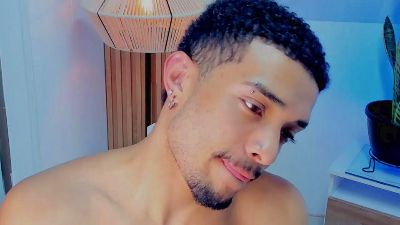 Eros_chipre live from Colombia
